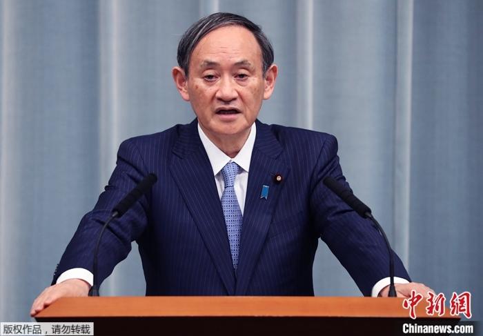 日媒民调：日本首相菅义伟内阁支持率跌至55%